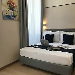 Boutique Neptune 2*, Nice Frankrijk